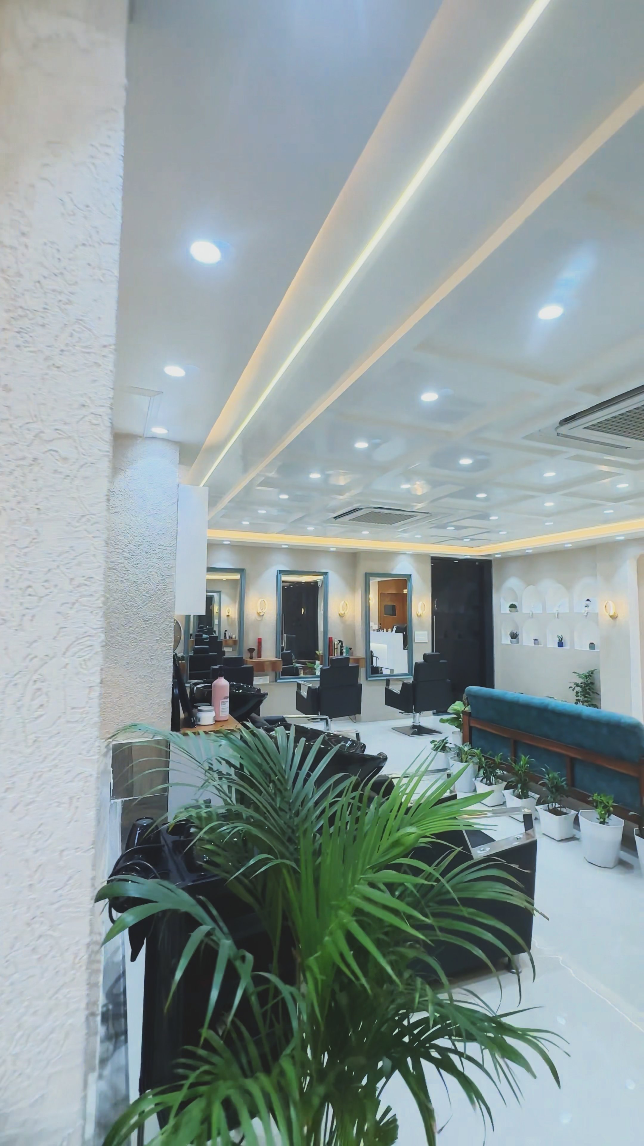 Salon treatment at Damyanti Salon